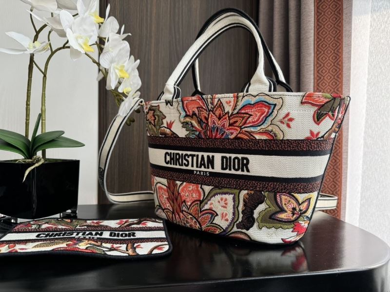 Dior Shopping Bags